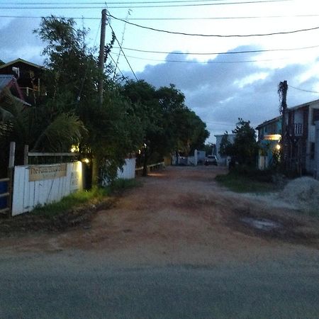 Placencia Hostel Eksteriør billede