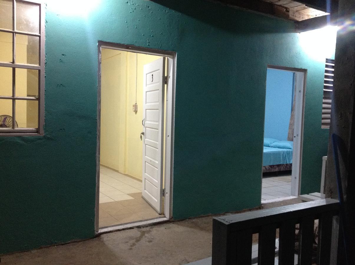 Placencia Hostel Eksteriør billede