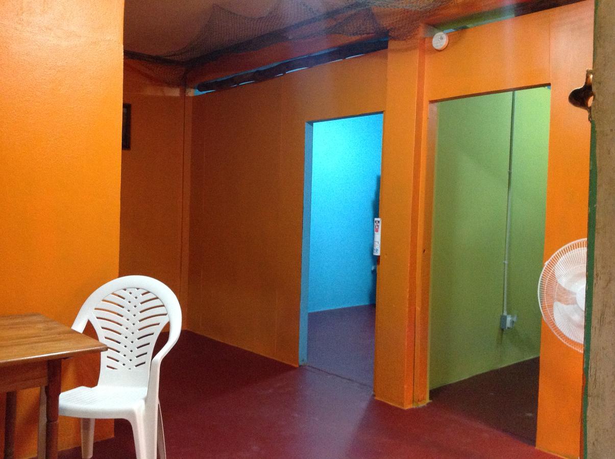 Placencia Hostel Eksteriør billede