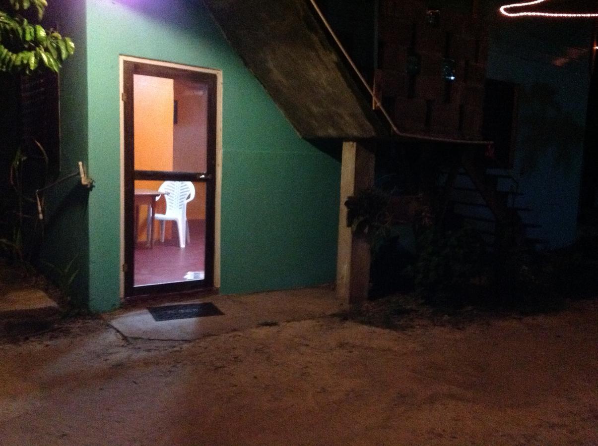 Placencia Hostel Eksteriør billede